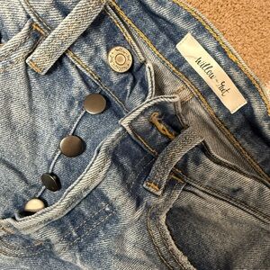 Buckle Willow & Root High Rise Skinny Jeans Size 23